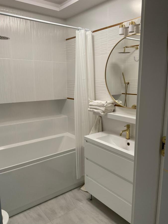 卡托维兹Apartament „Dwie Wieze”公寓 外观 照片